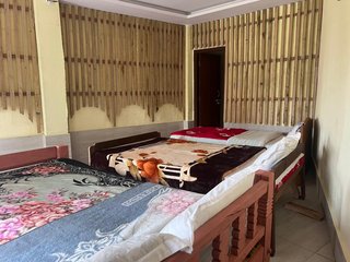 Family Room (104) - 2