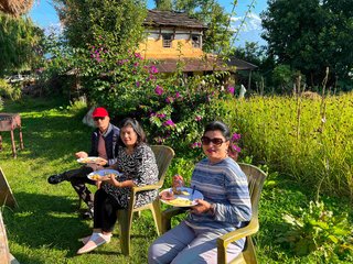 cottage_dining_millet_view